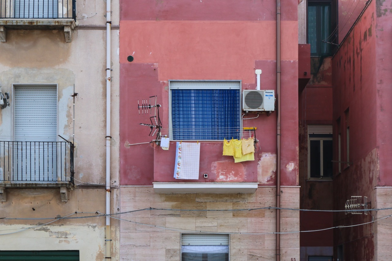 Archillect ID 212542