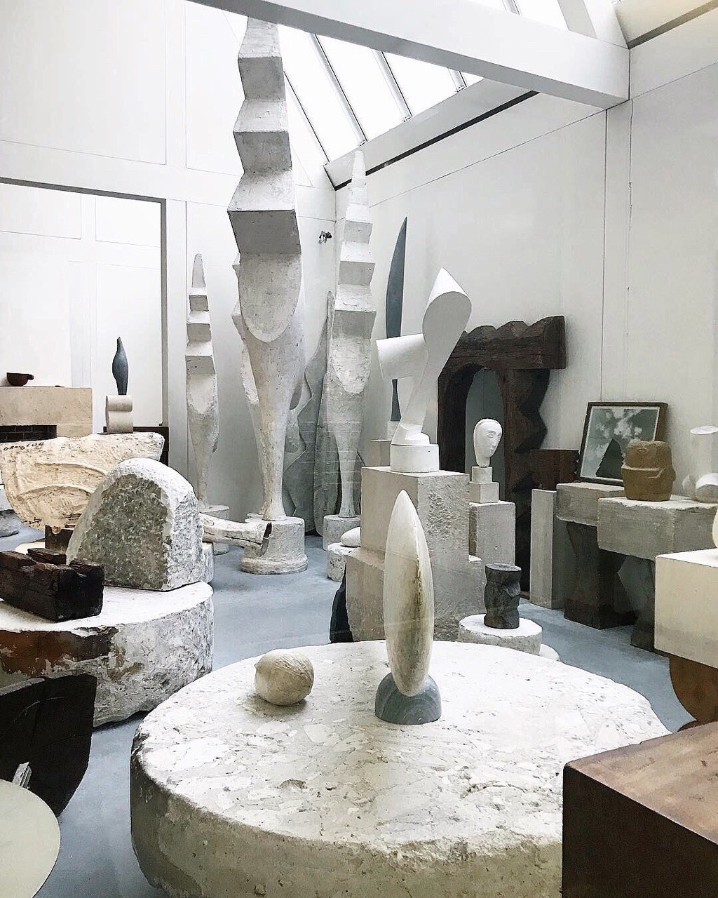Archillect ID 212601