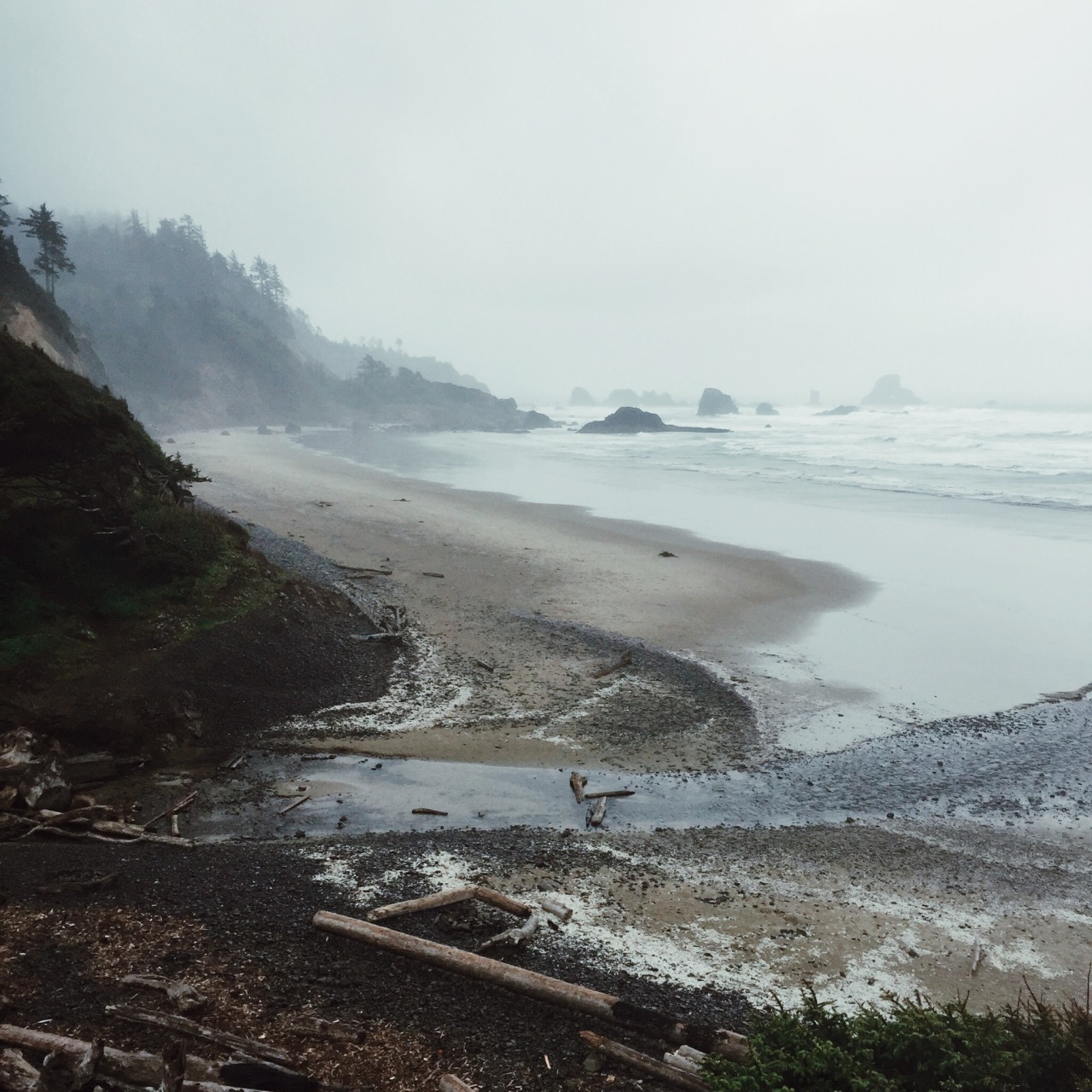 Archillect ID 213357