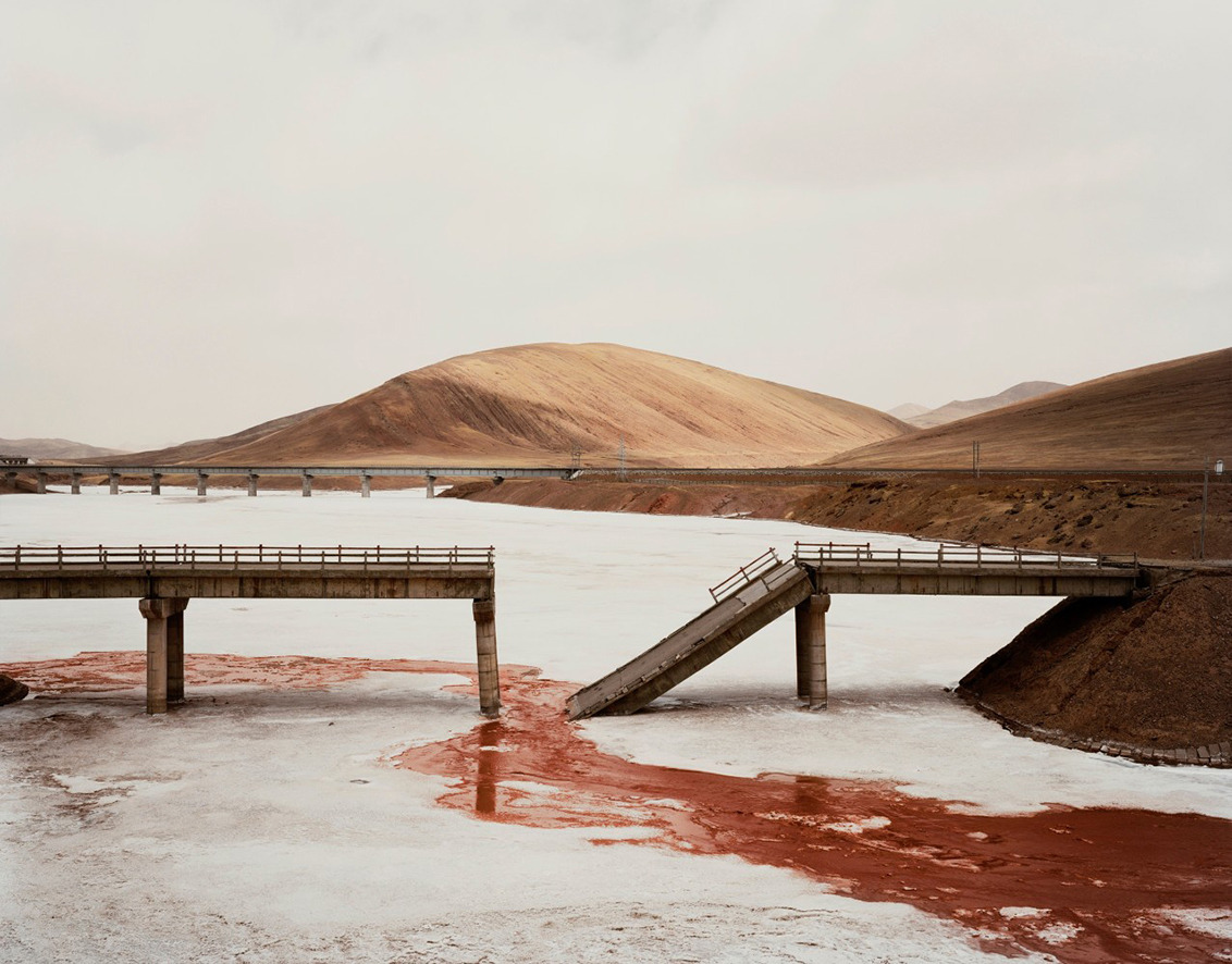 Archillect ID 213428