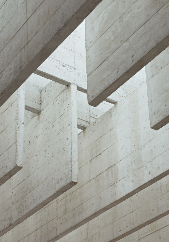 Archillect ID 214290