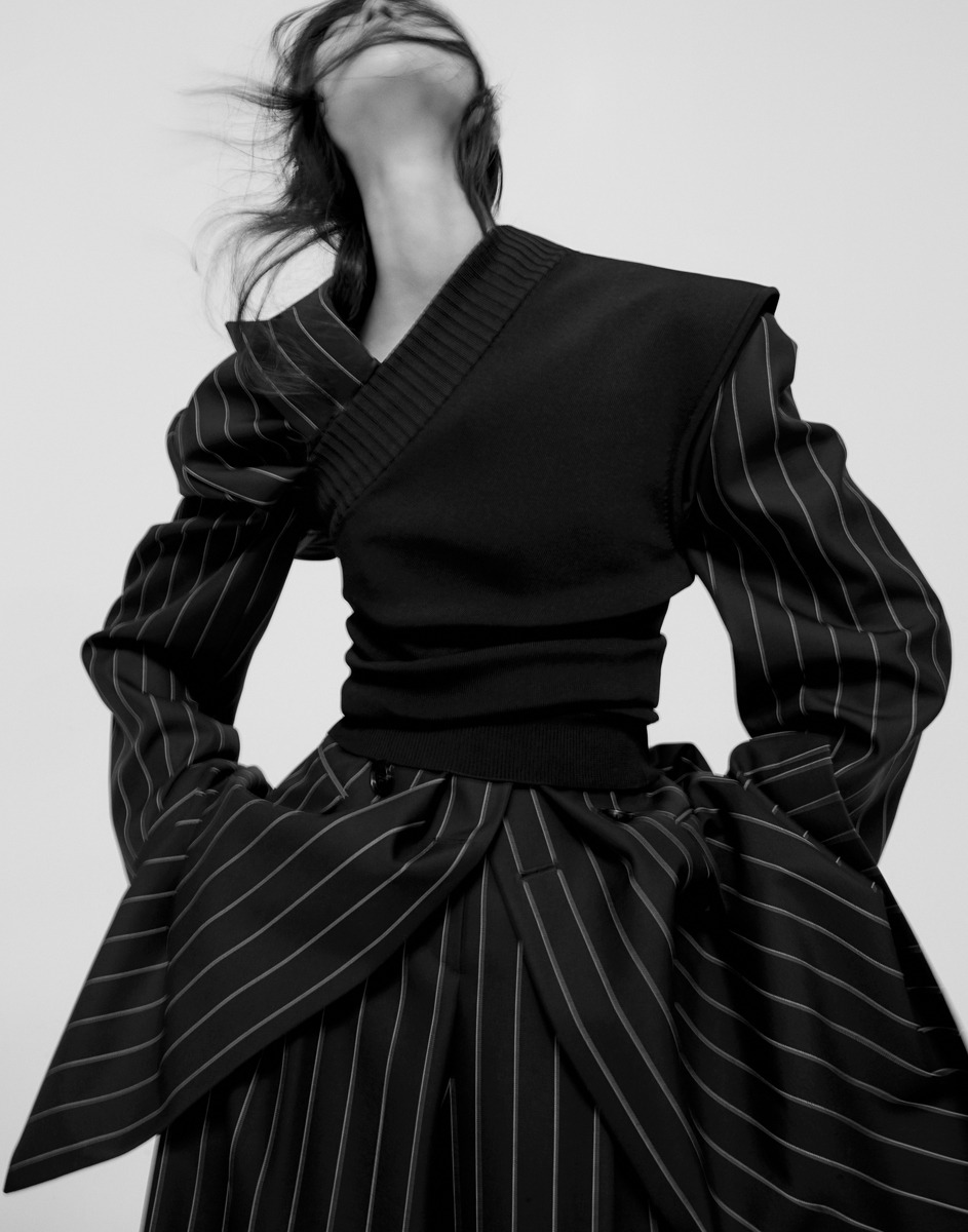 Archillect ID 214355