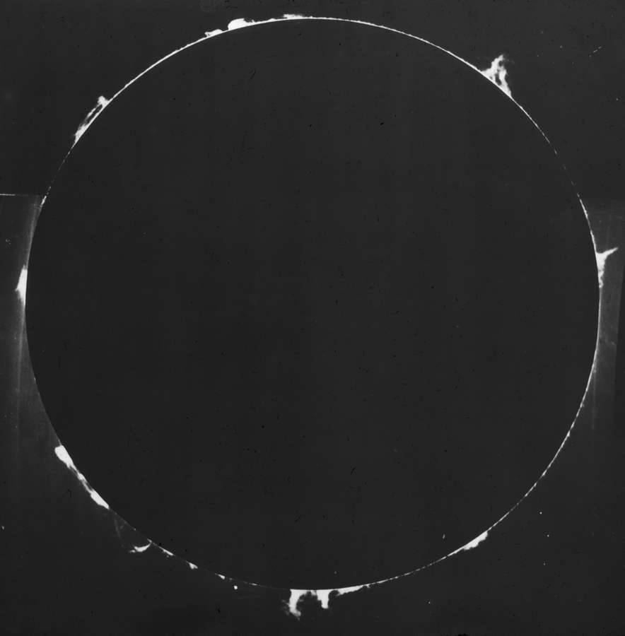 Archillect ID 215320