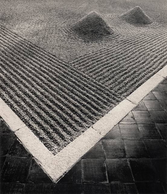Archillect ID 215522