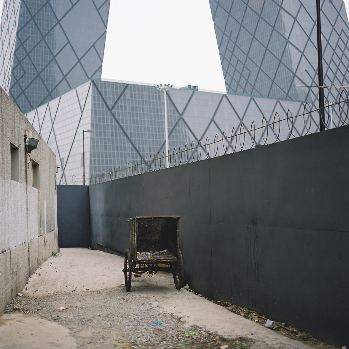 Archillect ID 216250