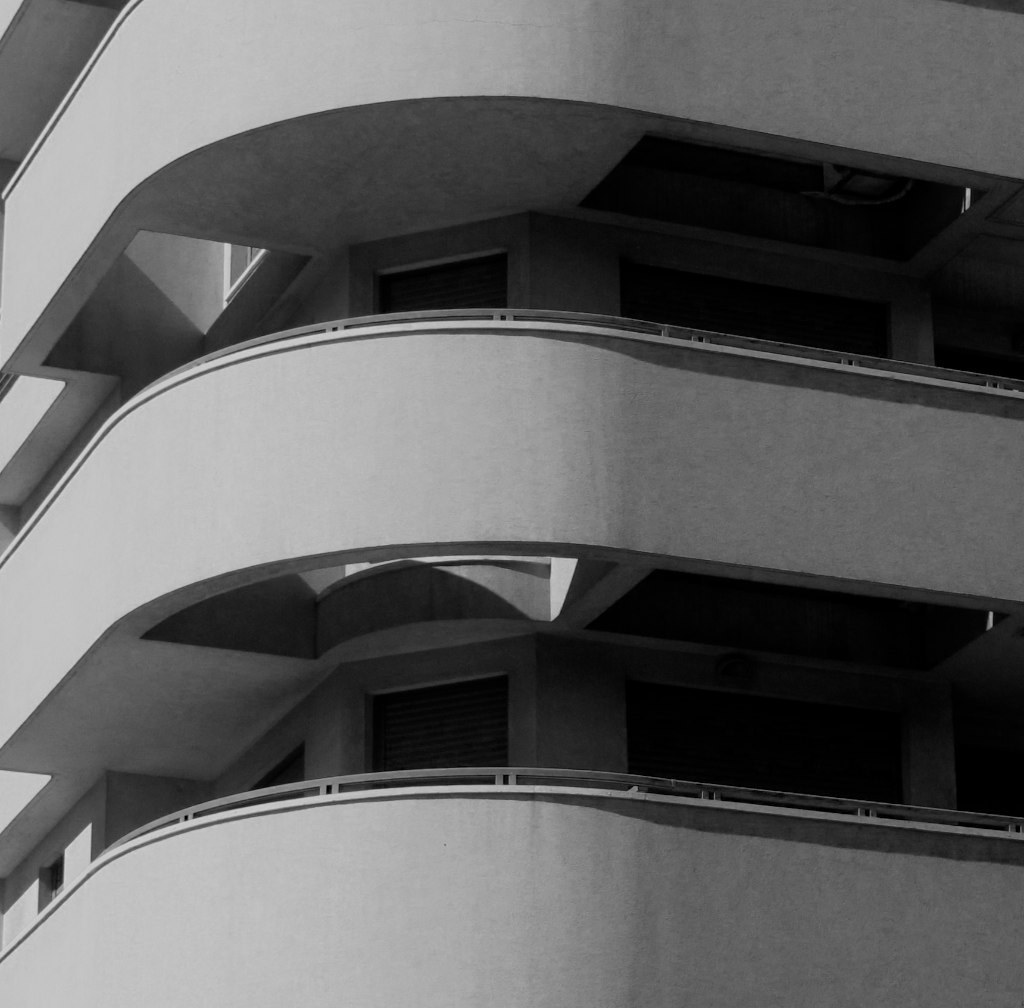 Archillect ID 216288