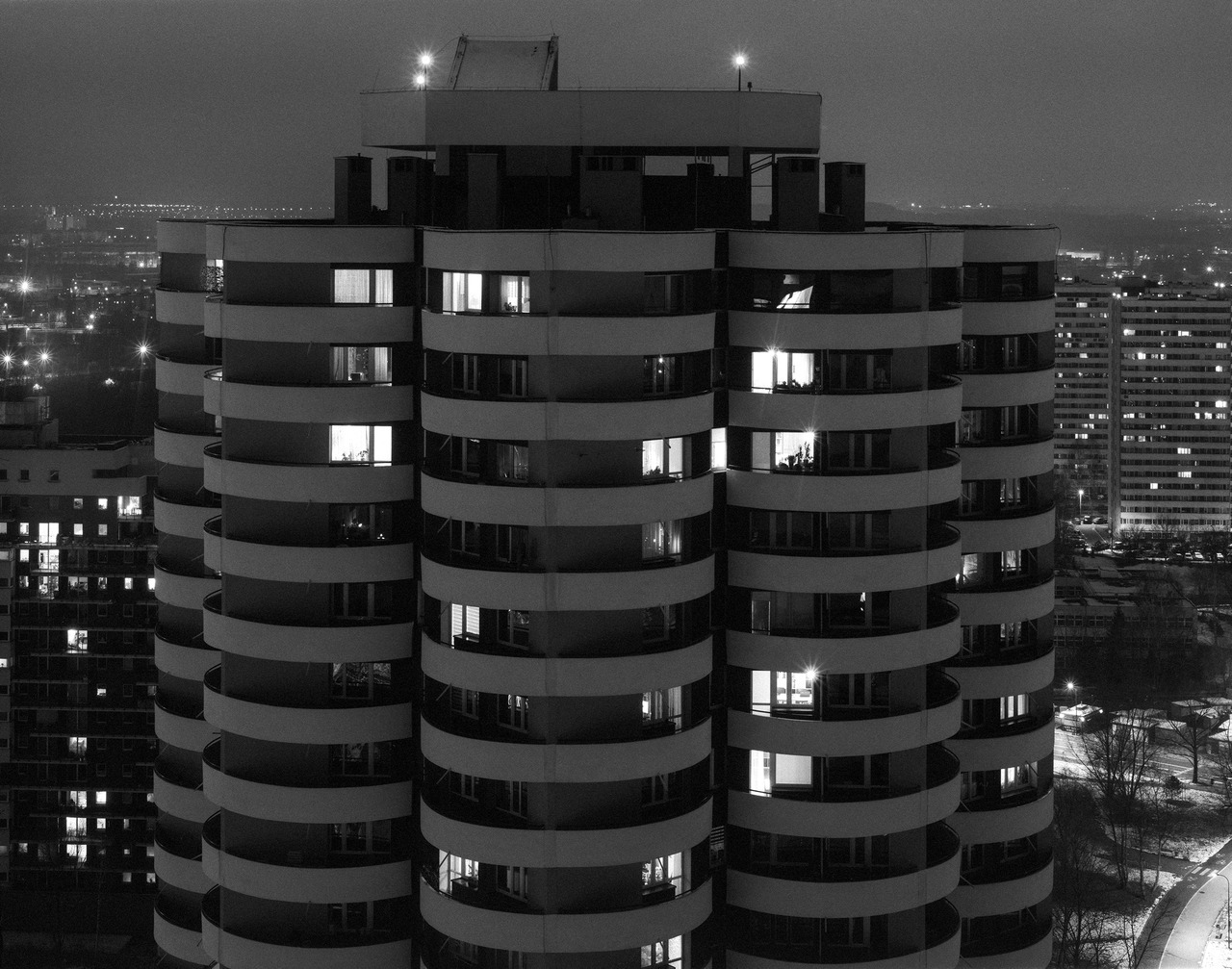 Archillect ID 216490