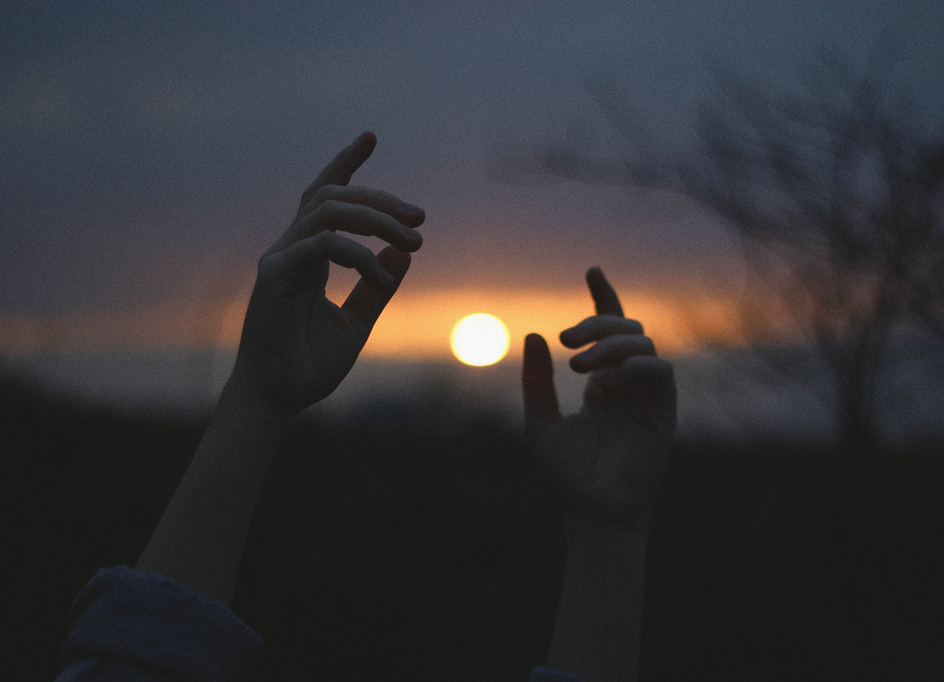 Archillect ID 219330