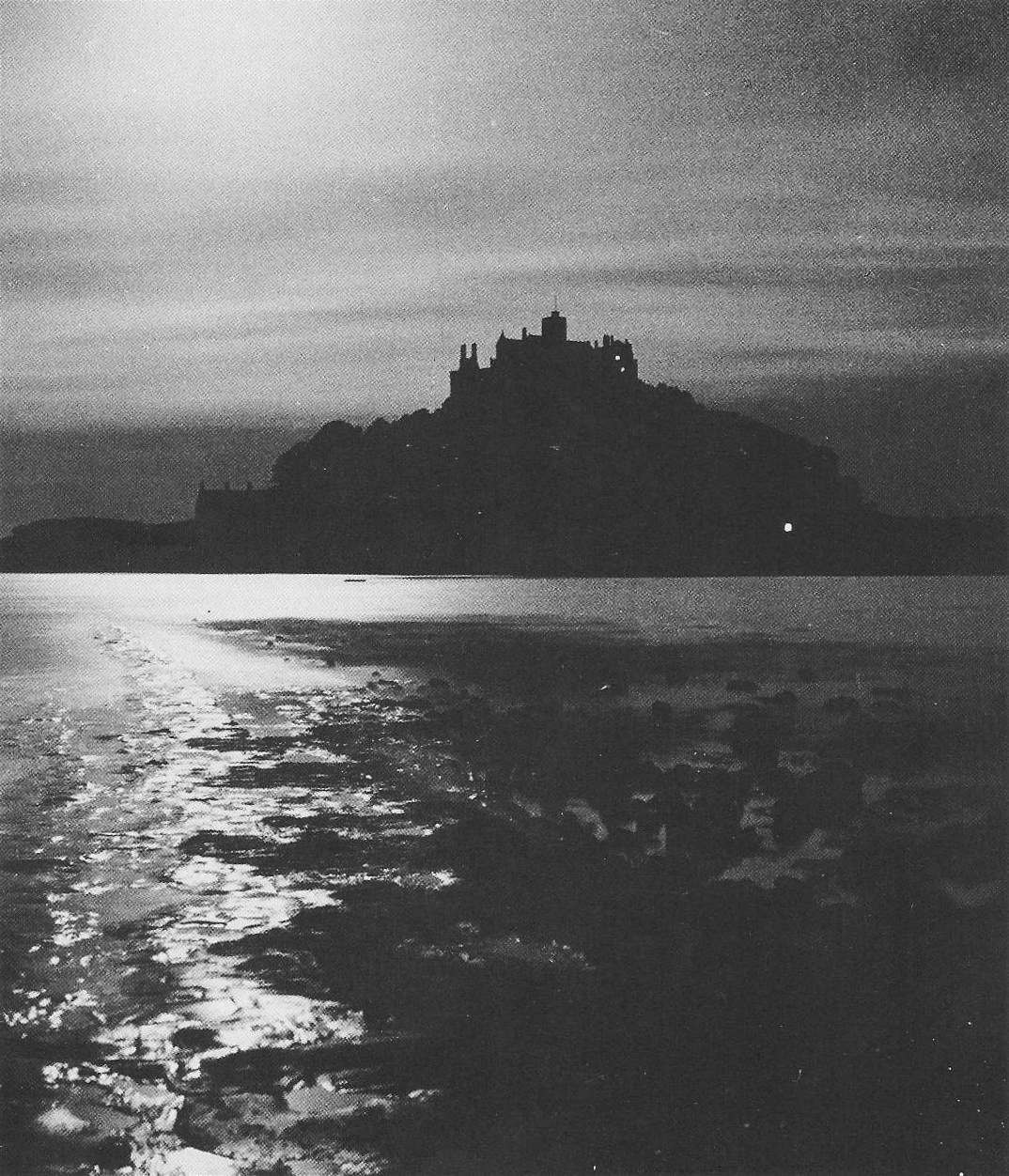 Archillect ID 219425