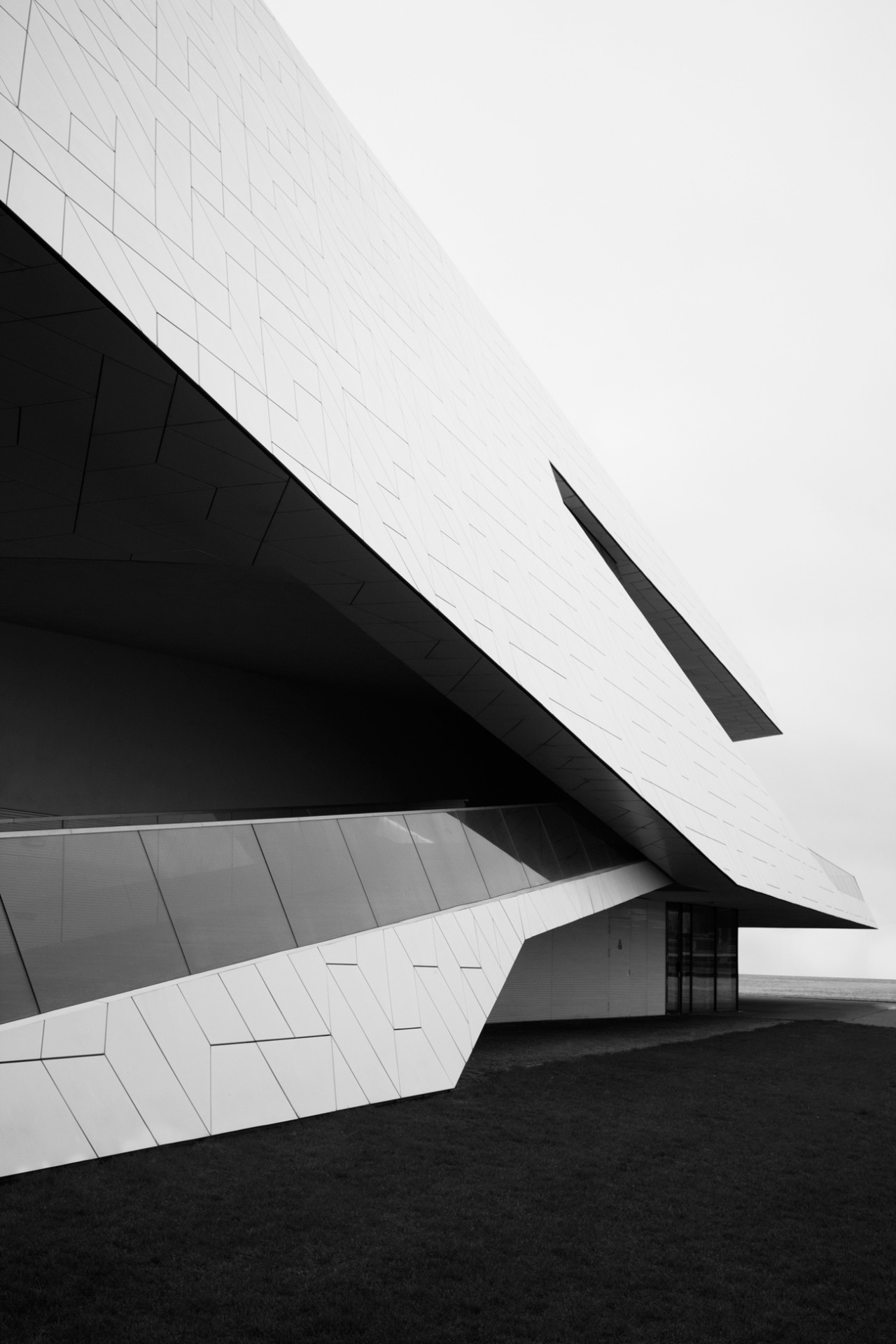 Archillect ID 219464