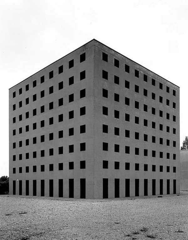Archillect ID 219517