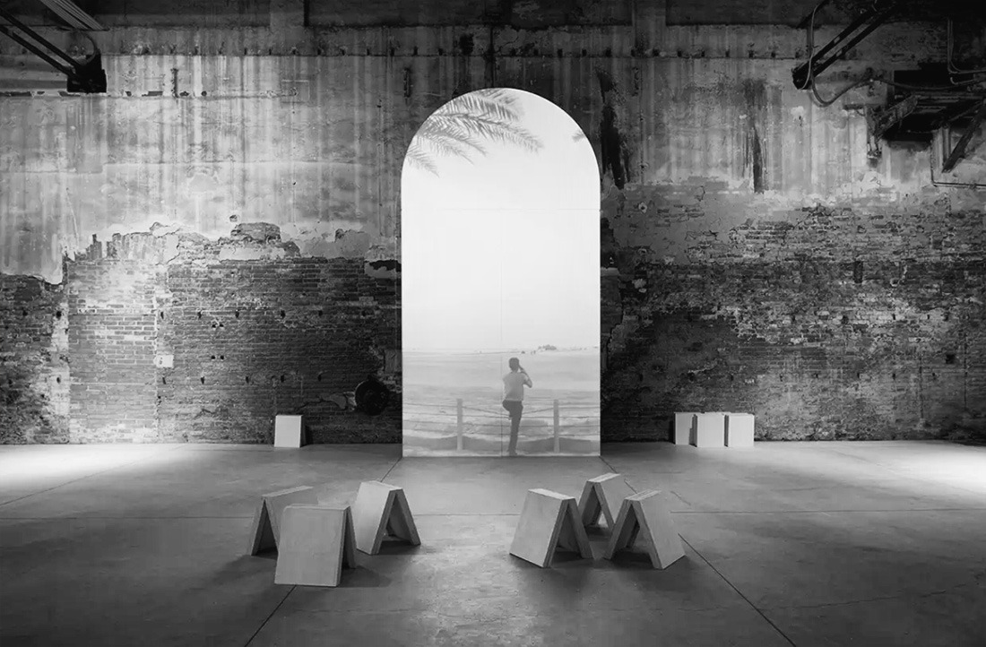 Archillect ID 219905