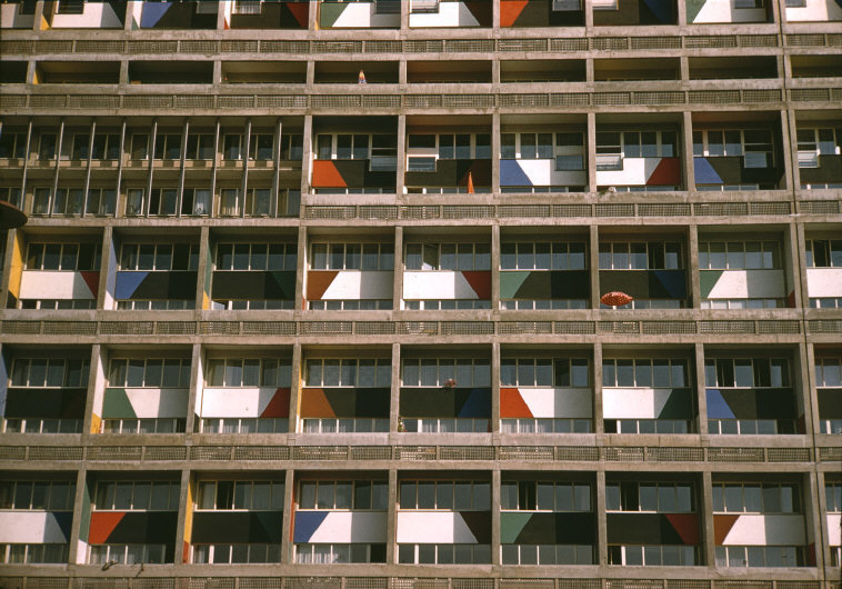 Archillect ID 222247