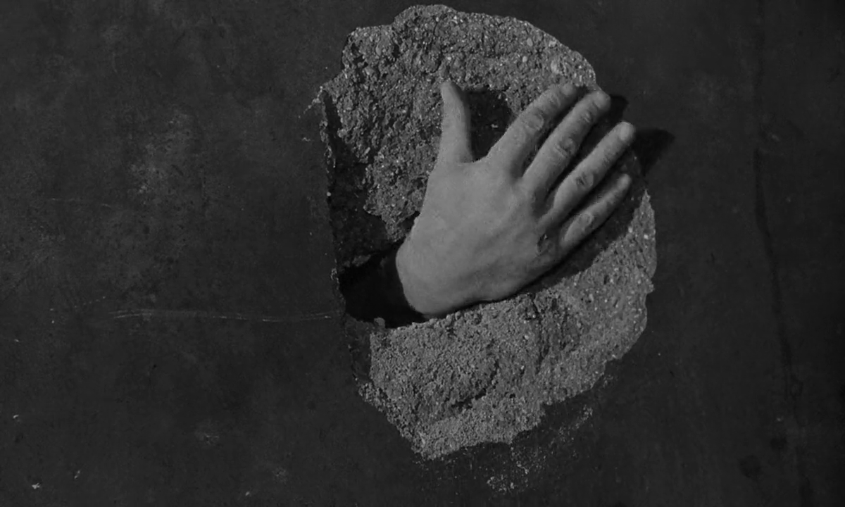 Archillect ID 222486
