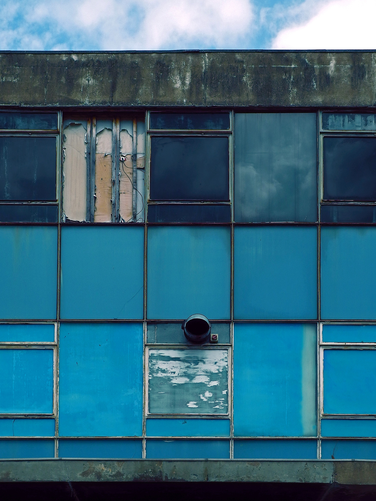 Archillect ID 222752