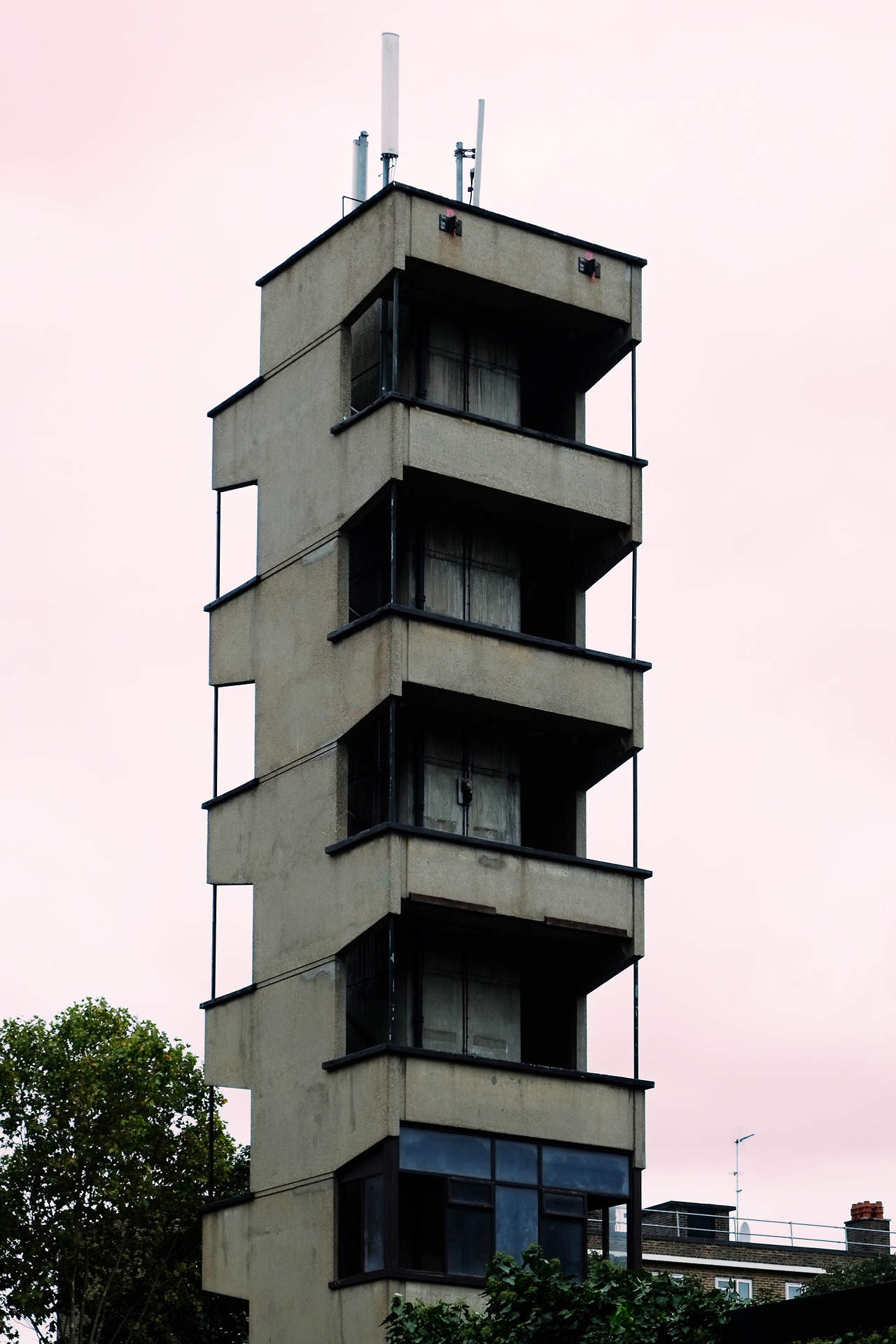 Archillect ID 223362