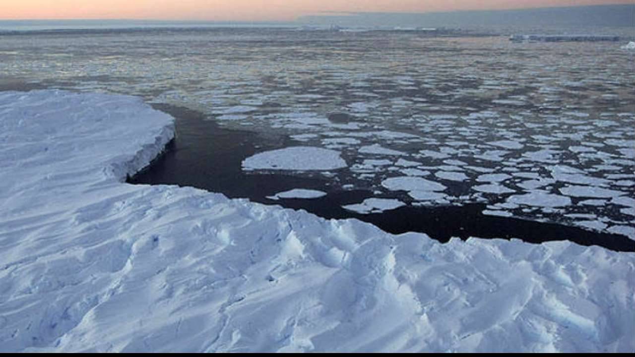 Archillect ID 224255
