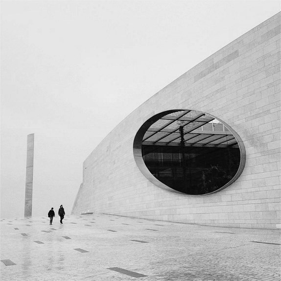 Archillect ID 225581