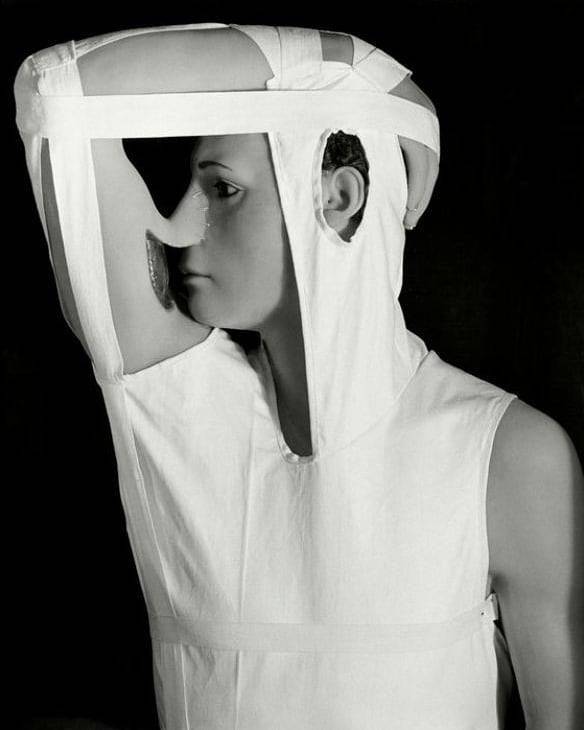 Archillect ID 226209