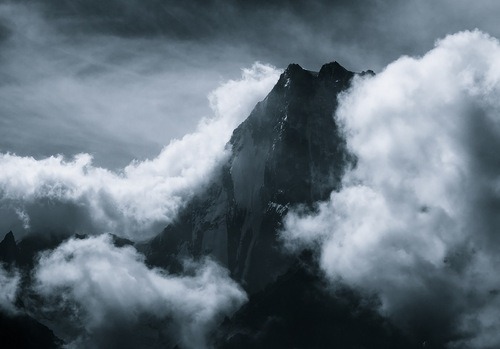 Archillect ID 226567