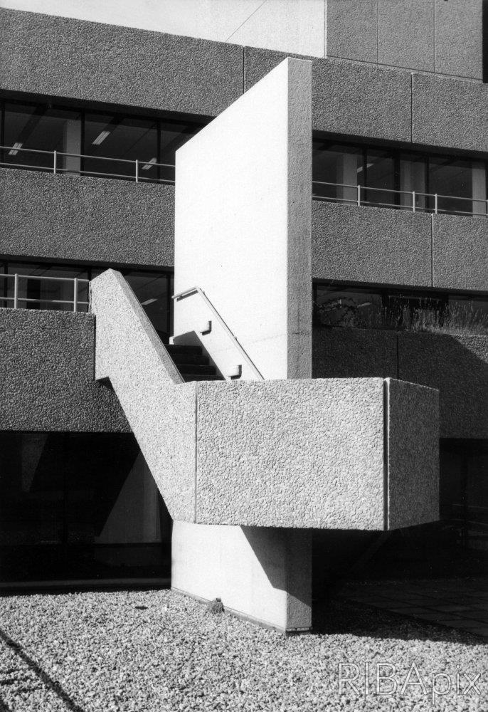 Archillect ID 228100