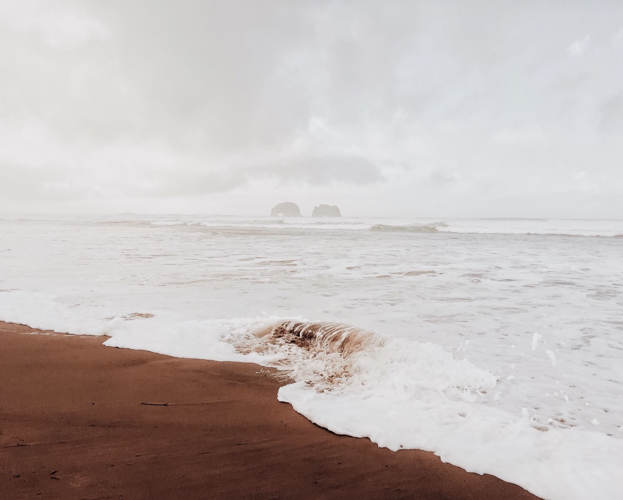 Archillect ID 229318