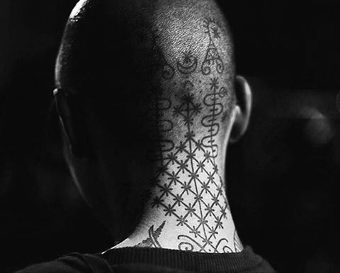 Archillect ID 229468
