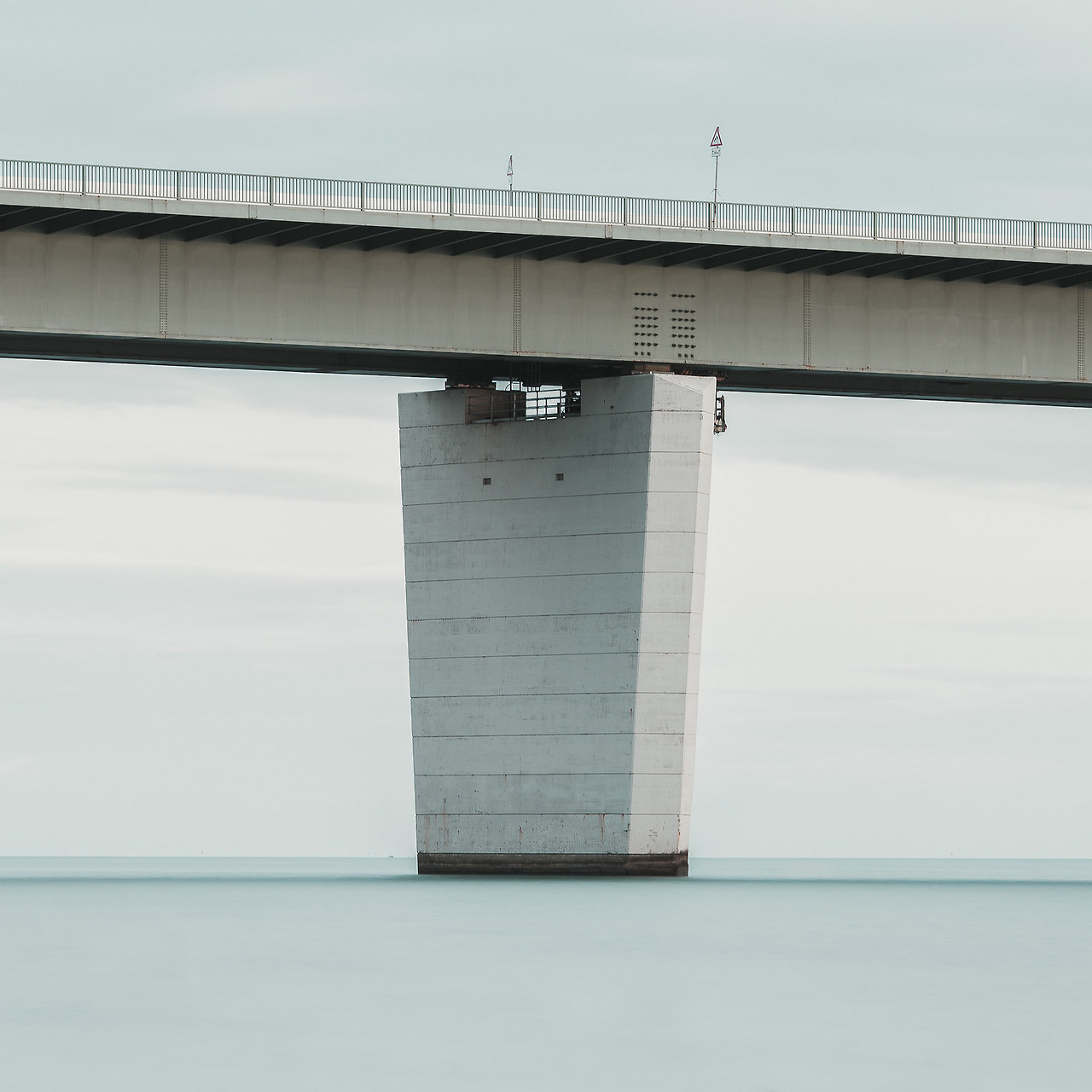 Archillect ID 229641