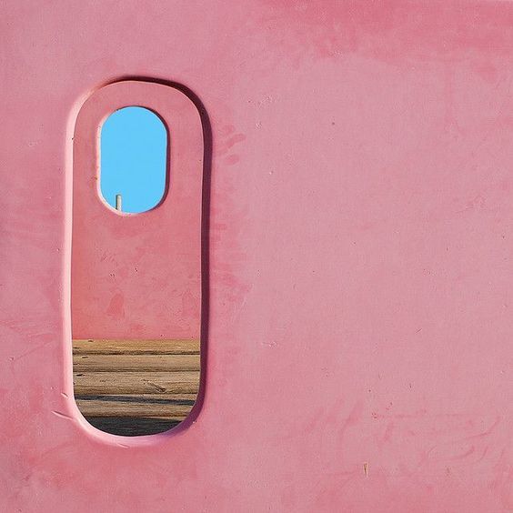 Archillect ID 229647