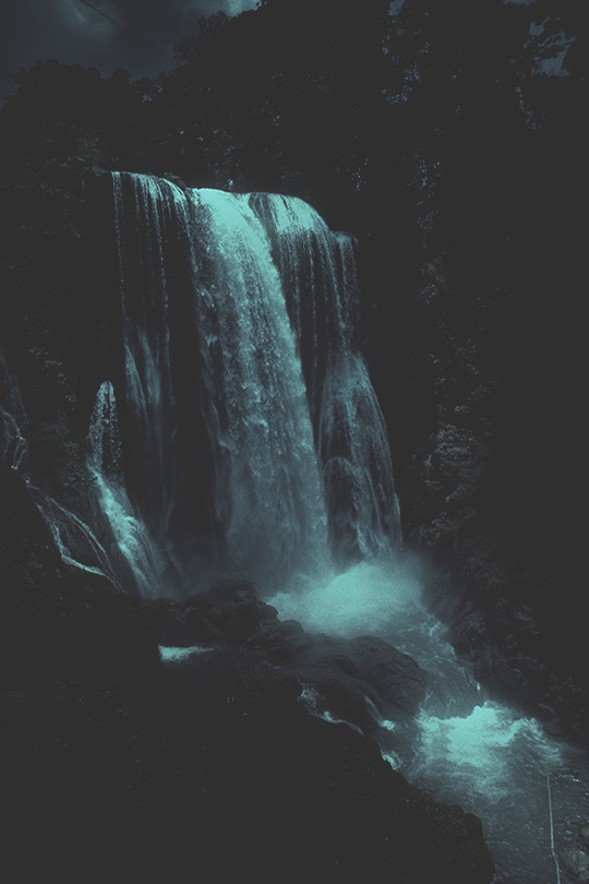 Archillect ID 229725