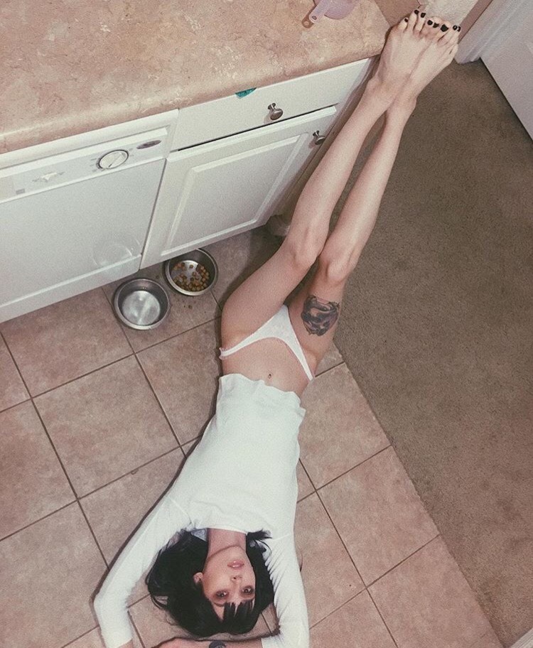 Archillect ID 230100