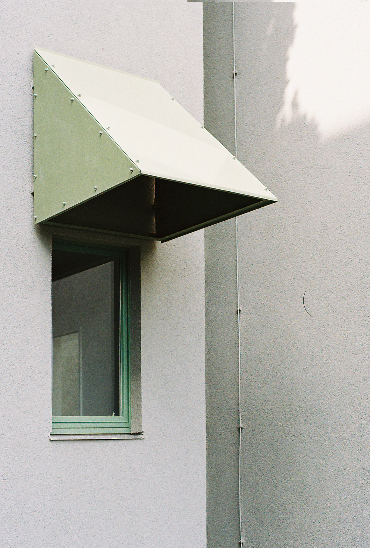 Archillect ID 230195