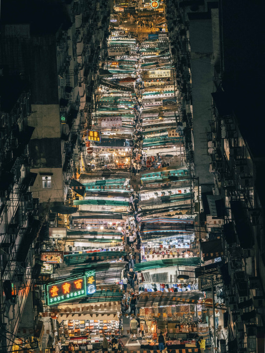 Archillect ID 231130