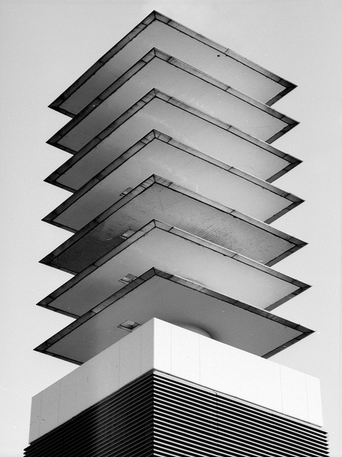 Archillect ID 232933