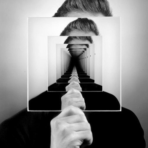 Archillect ID 233679