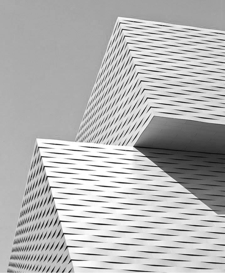 Archillect ID 235095