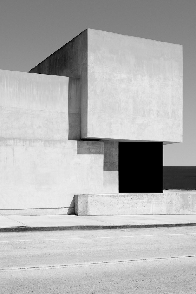 Archillect ID 237190