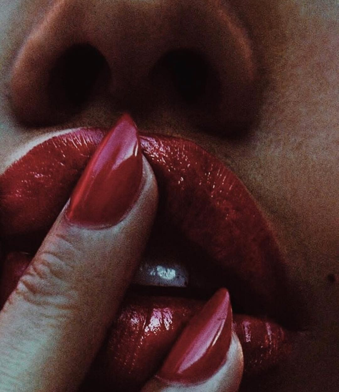 Archillect ID 237518
