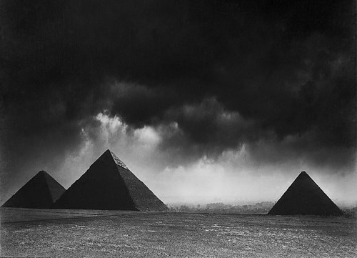 Archillect ID 237751