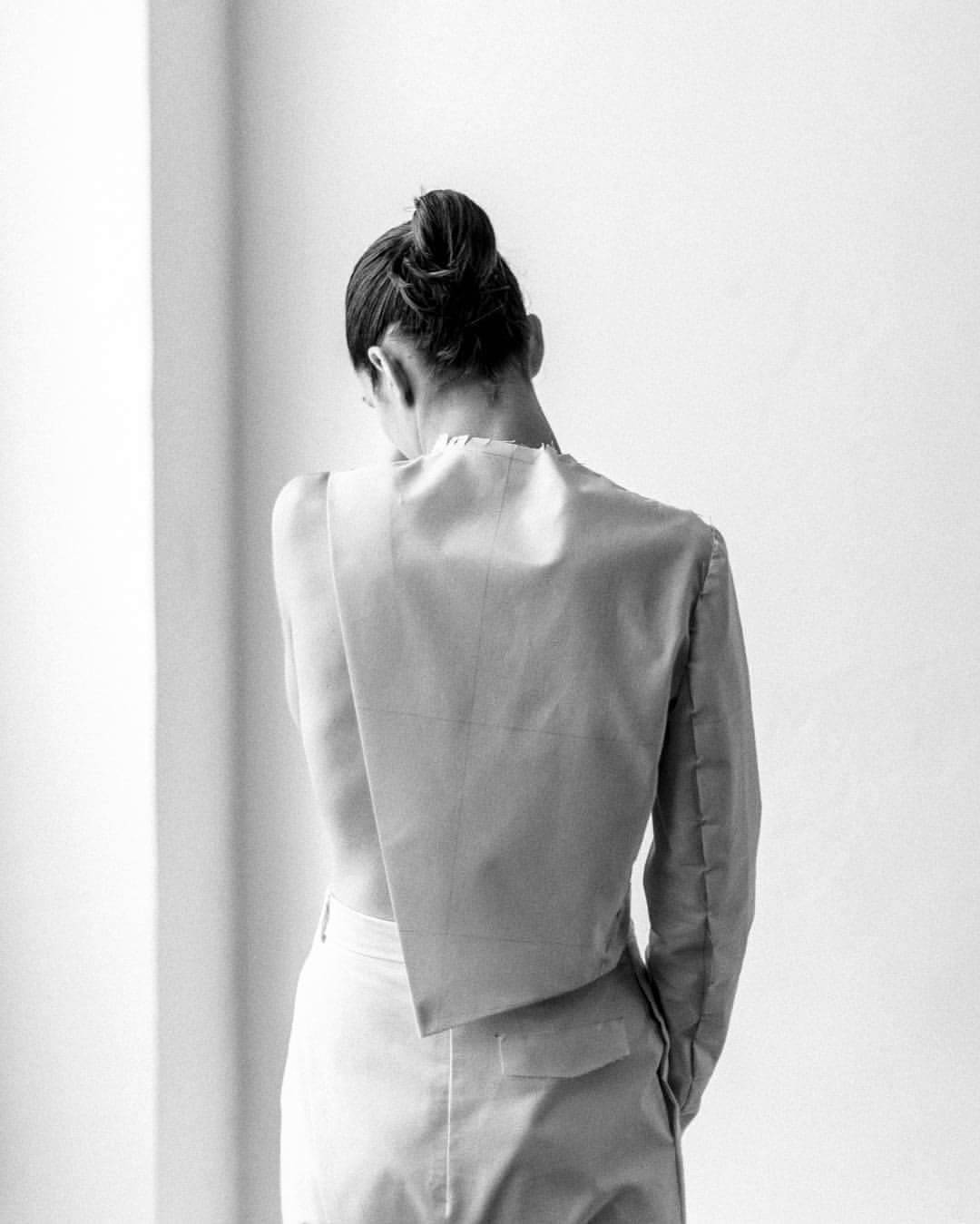 Archillect ID 239707