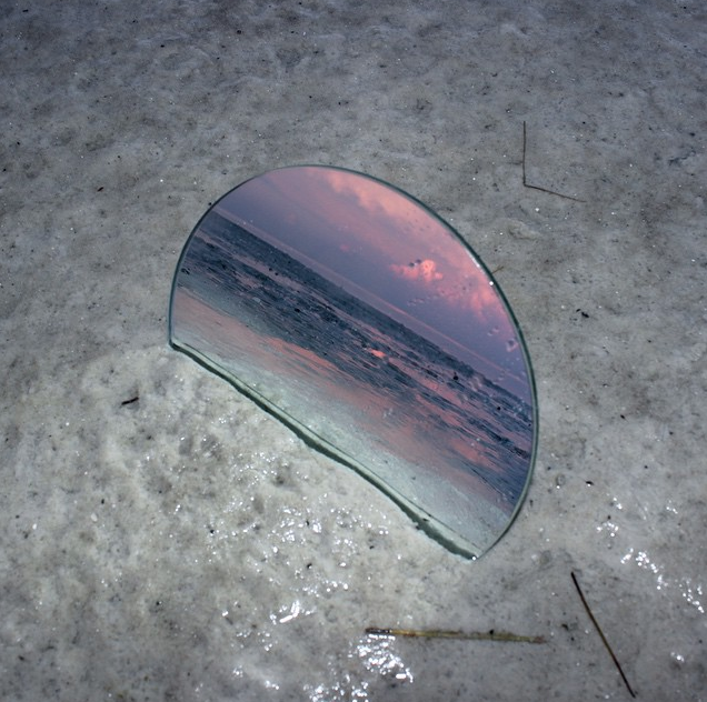Archillect ID 241378