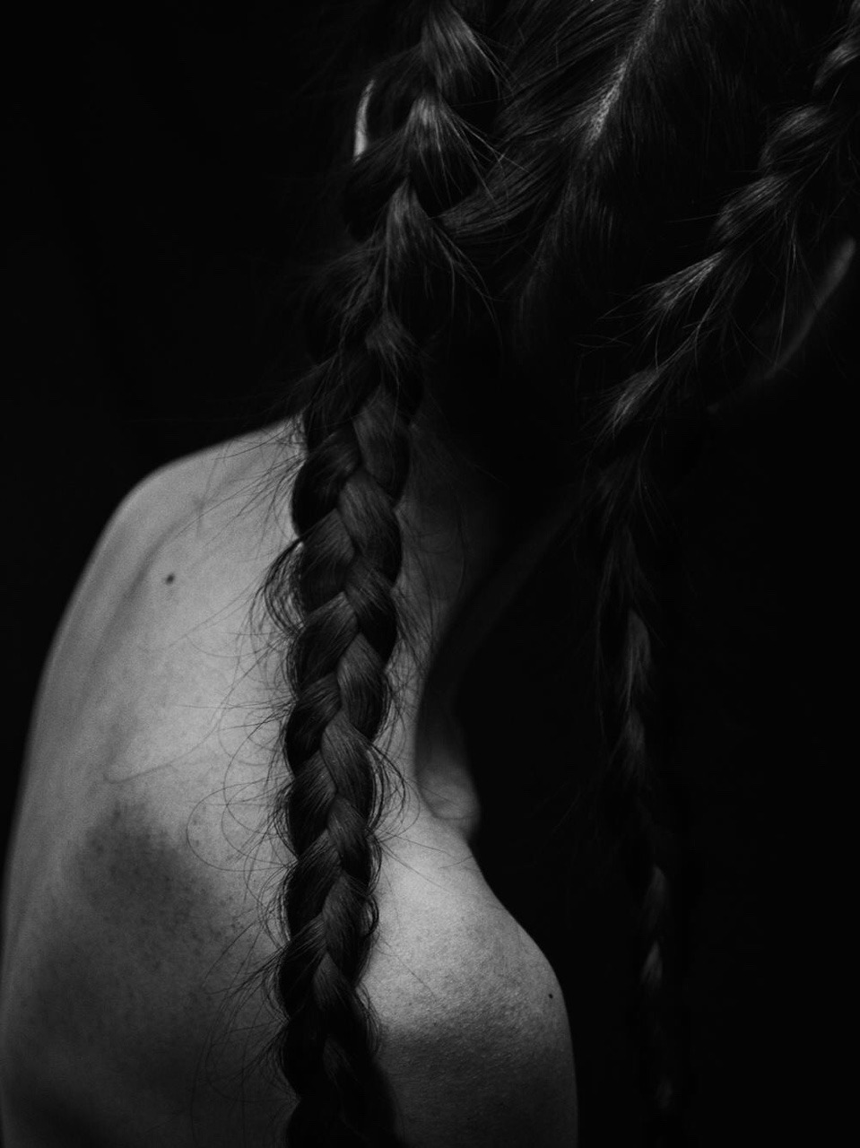 Archillect ID 241811