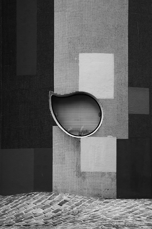 Archillect ID 241909
