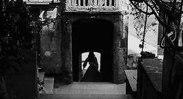Archillect ID 242670