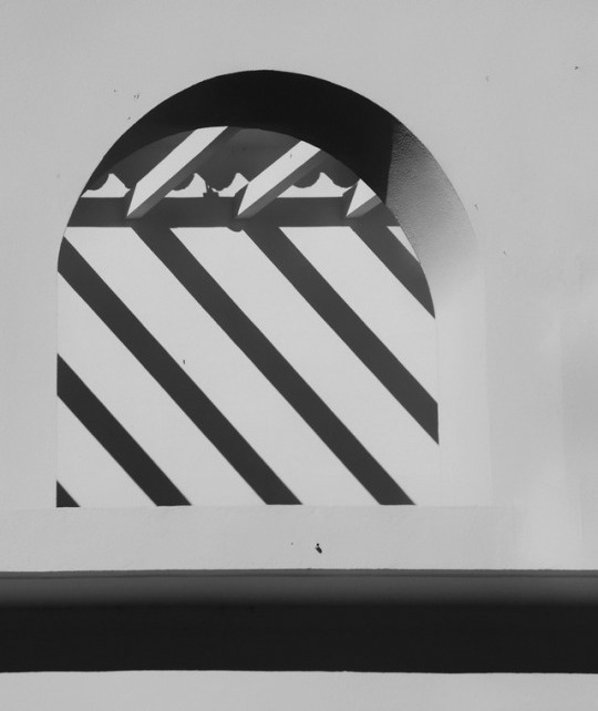 Archillect ID 242798