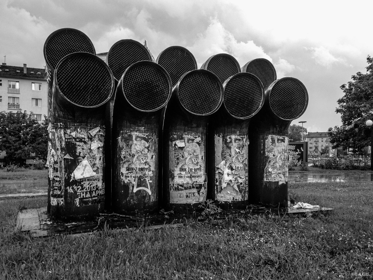 Archillect ID 242885