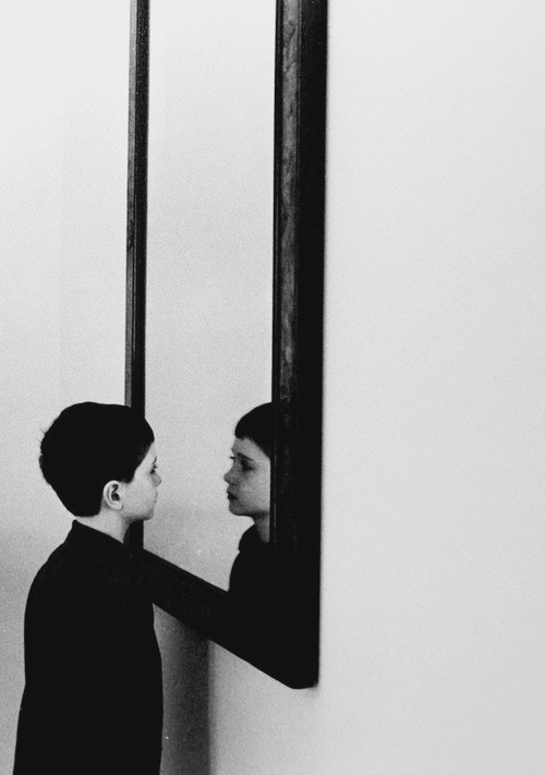 Archillect ID 243005