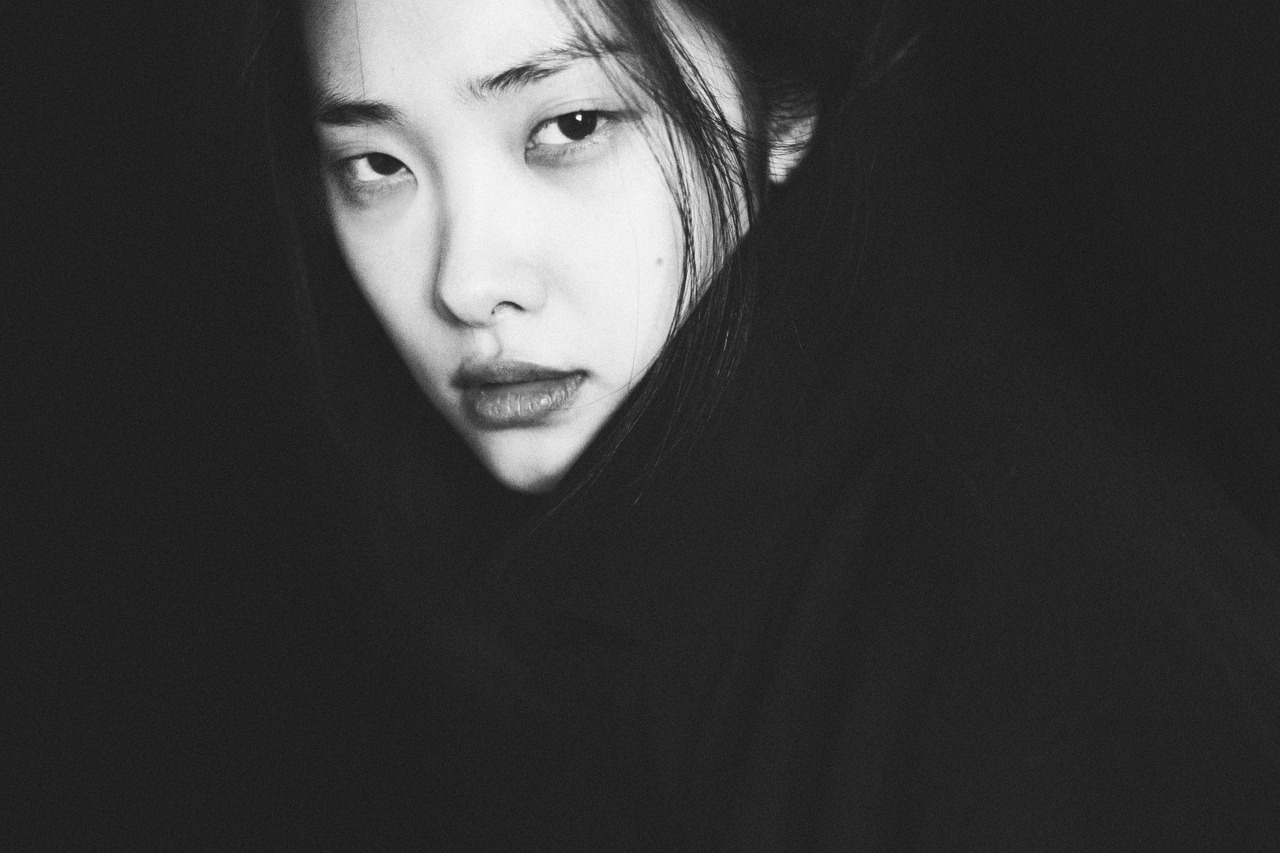 Archillect ID 243200