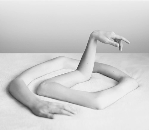 Archillect ID 243305