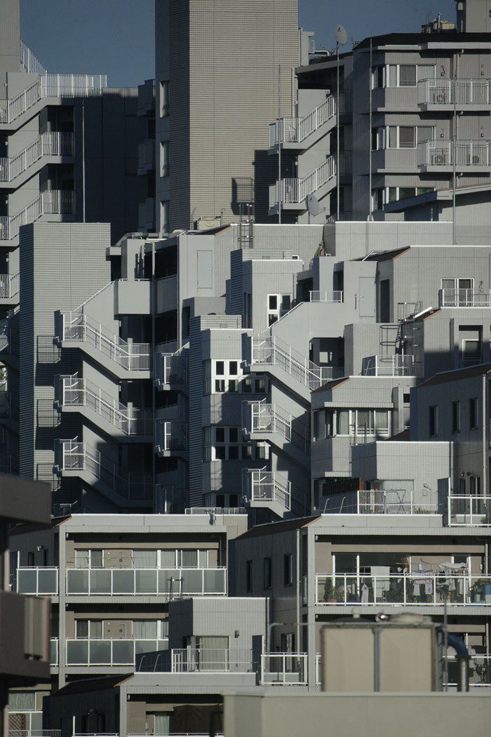 Archillect ID 243775